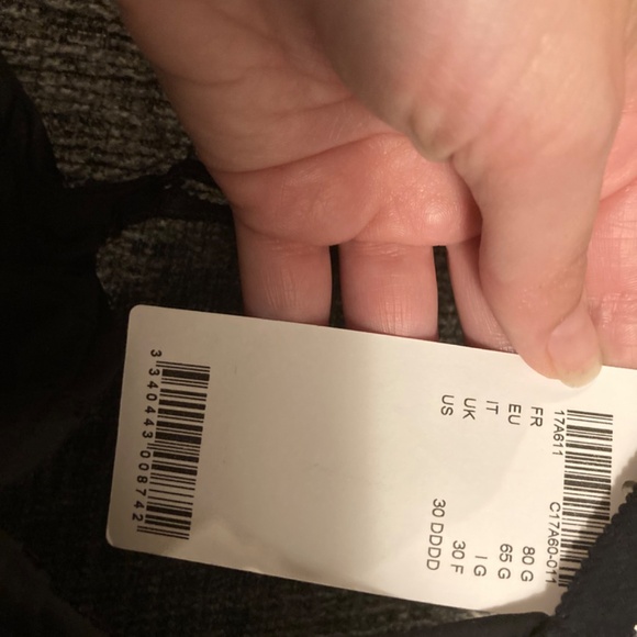 Chantelle Modern Flex T-shirt bra NWT 30G - Picture 5 of 5